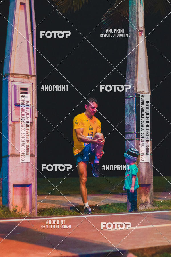 Buy your photos of the eventNight Run 5K 10K Praia Grande on Fotop