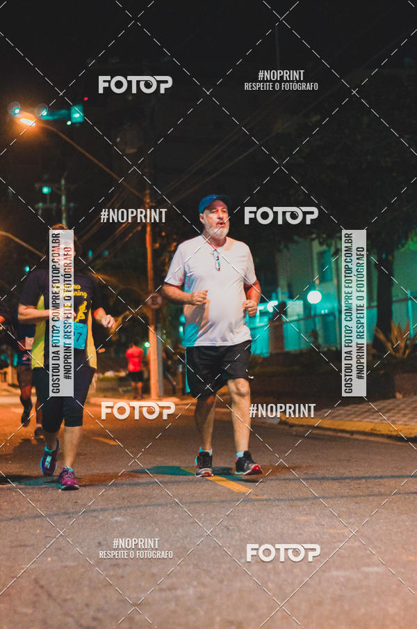 Buy your photos of the eventNight Run 5K 10K Praia Grande on Fotop