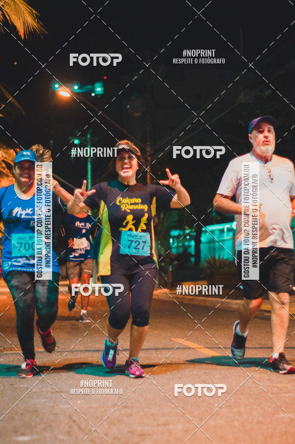 Buy your photos of the eventNight Run 5K 10K Praia Grande on Fotop