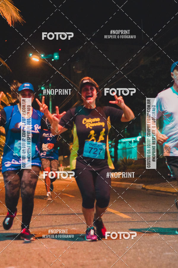 Buy your photos of the eventNight Run 5K 10K Praia Grande on Fotop