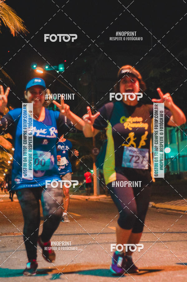 Buy your photos of the eventNight Run 5K 10K Praia Grande on Fotop