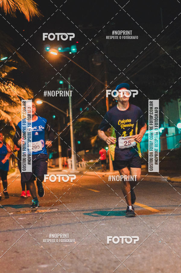 Buy your photos of the eventNight Run 5K 10K Praia Grande on Fotop
