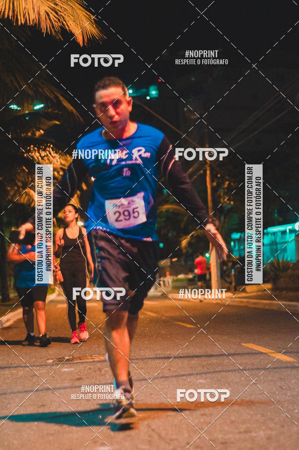 Buy your photos of the eventNight Run 5K 10K Praia Grande on Fotop