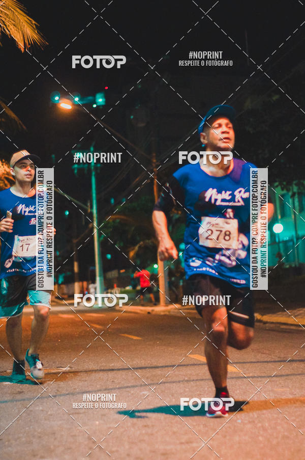 Buy your photos of the eventNight Run 5K 10K Praia Grande on Fotop