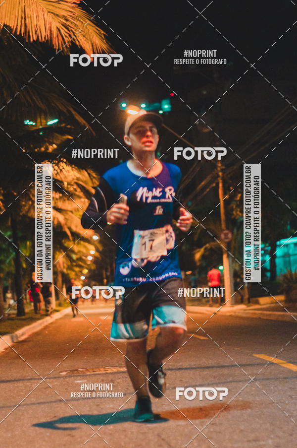 Buy your photos of the eventNight Run 5K 10K Praia Grande on Fotop