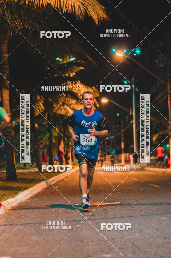Buy your photos of the eventNight Run 5K 10K Praia Grande on Fotop