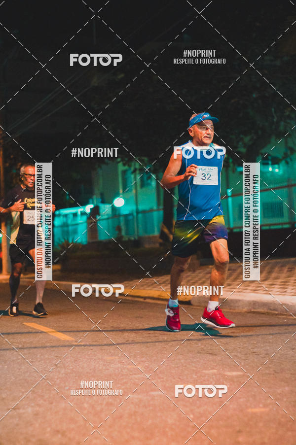 Buy your photos of the eventNight Run 5K 10K Praia Grande on Fotop