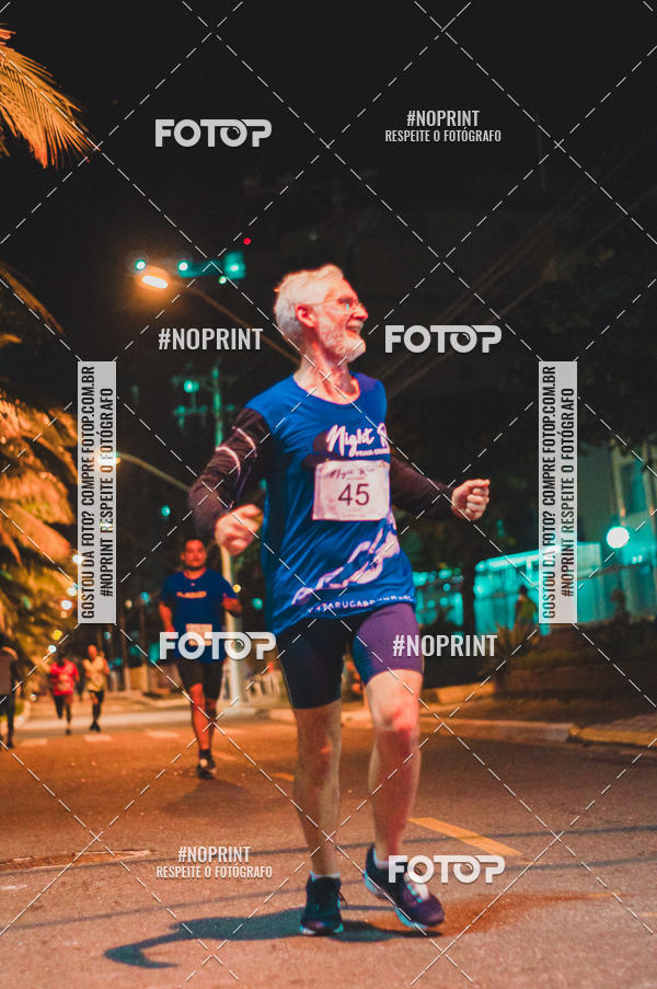 Buy your photos of the eventNight Run 5K 10K Praia Grande on Fotop