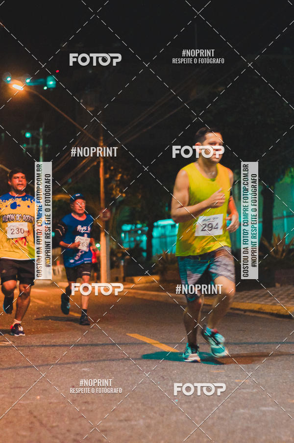Buy your photos of the eventNight Run 5K 10K Praia Grande on Fotop