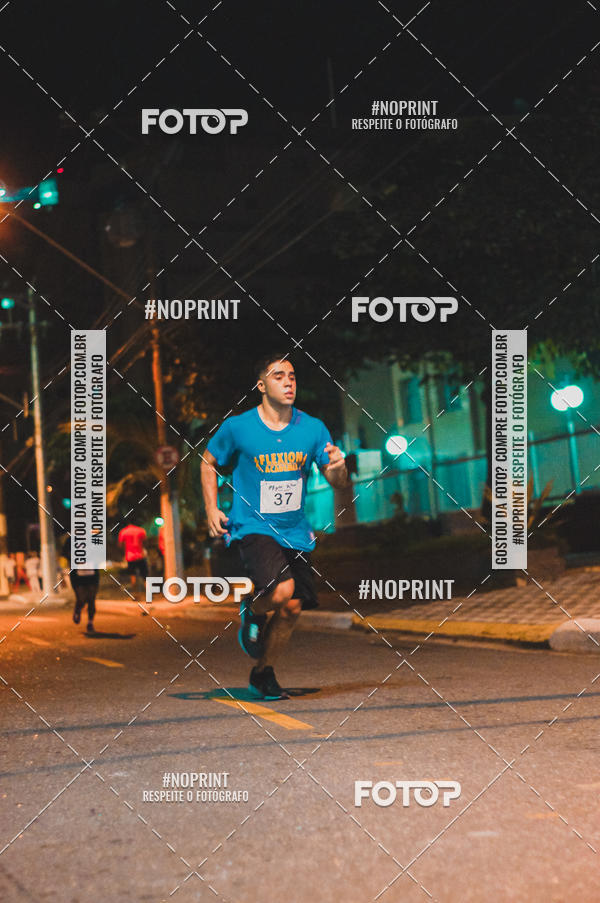 Buy your photos of the eventNight Run 5K 10K Praia Grande on Fotop