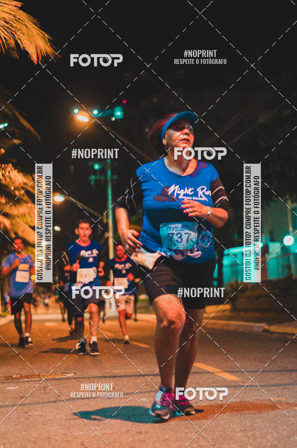 Buy your photos of the eventNight Run 5K 10K Praia Grande on Fotop