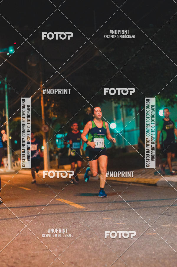Buy your photos of the eventNight Run 5K 10K Praia Grande on Fotop