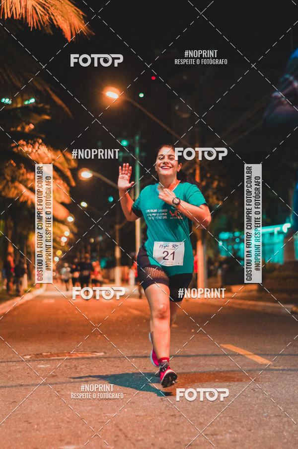 Buy your photos of the eventNight Run 5K 10K Praia Grande on Fotop