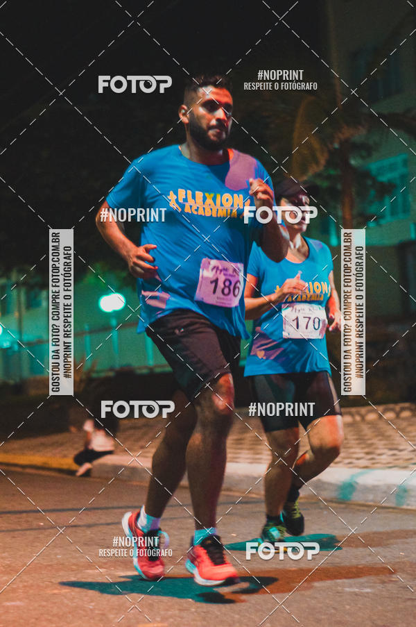 Buy your photos of the eventNight Run 5K 10K Praia Grande on Fotop