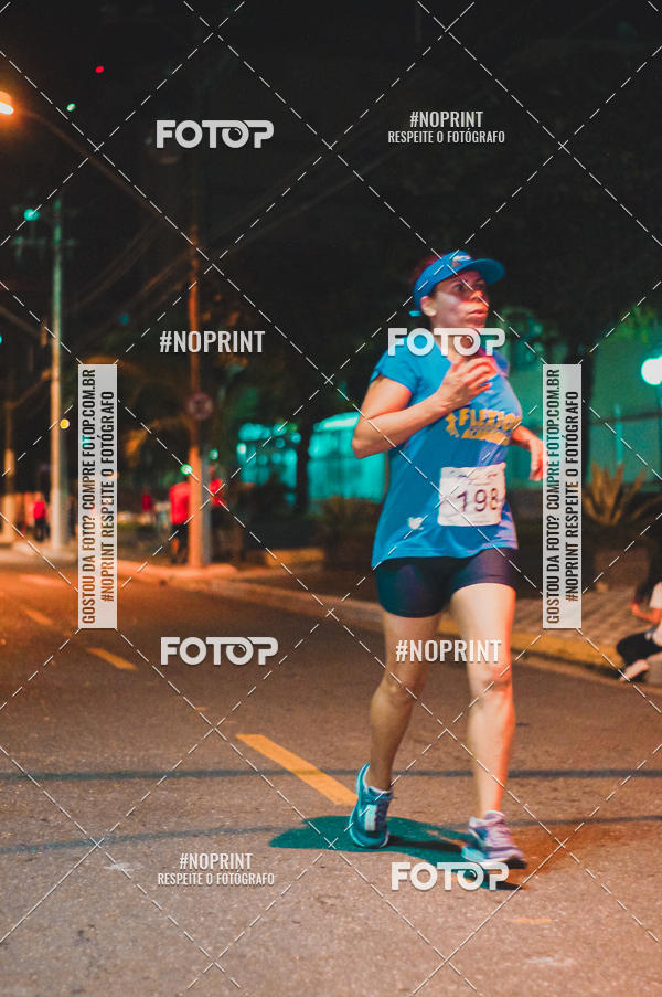 Buy your photos of the eventNight Run 5K 10K Praia Grande on Fotop
