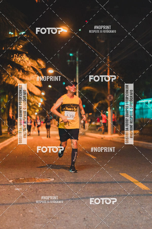 Buy your photos of the eventNight Run 5K 10K Praia Grande on Fotop