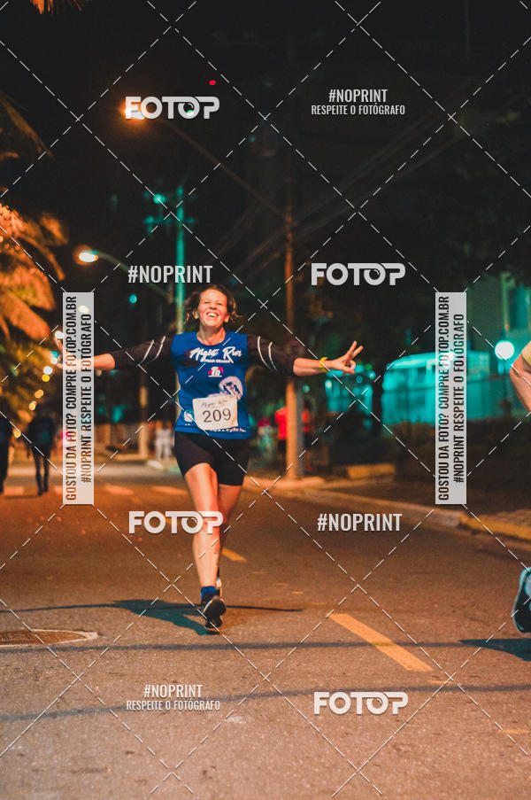 Buy your photos of the eventNight Run 5K 10K Praia Grande on Fotop
