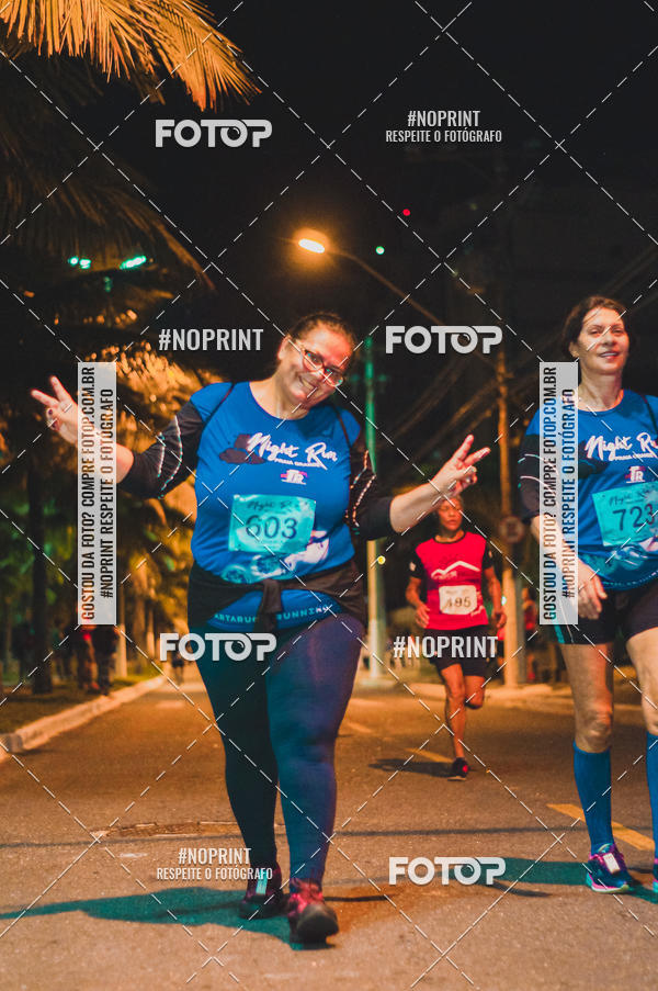 Buy your photos of the eventNight Run 5K 10K Praia Grande on Fotop