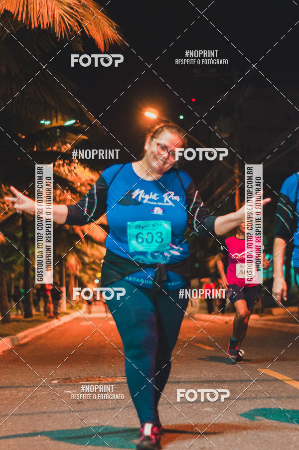 Buy your photos of the eventNight Run 5K 10K Praia Grande on Fotop