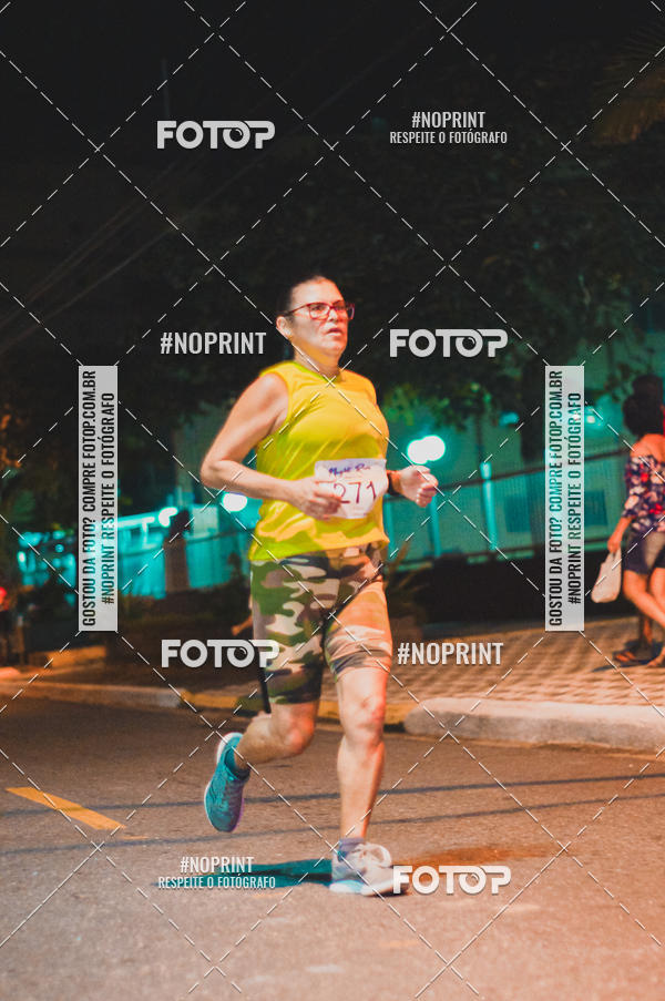 Buy your photos of the eventNight Run 5K 10K Praia Grande on Fotop