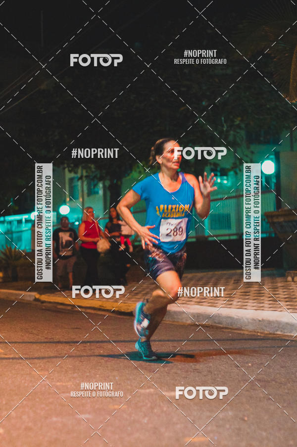 Buy your photos of the eventNight Run 5K 10K Praia Grande on Fotop