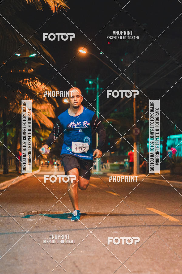 Buy your photos of the eventNight Run 5K 10K Praia Grande on Fotop