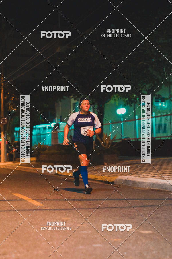 Buy your photos of the eventNight Run 5K 10K Praia Grande on Fotop