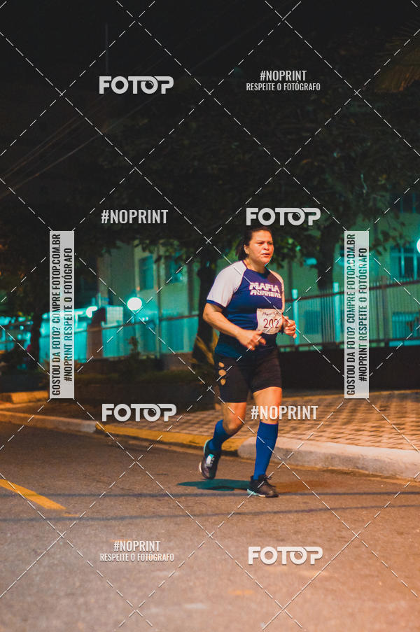 Buy your photos of the eventNight Run 5K 10K Praia Grande on Fotop