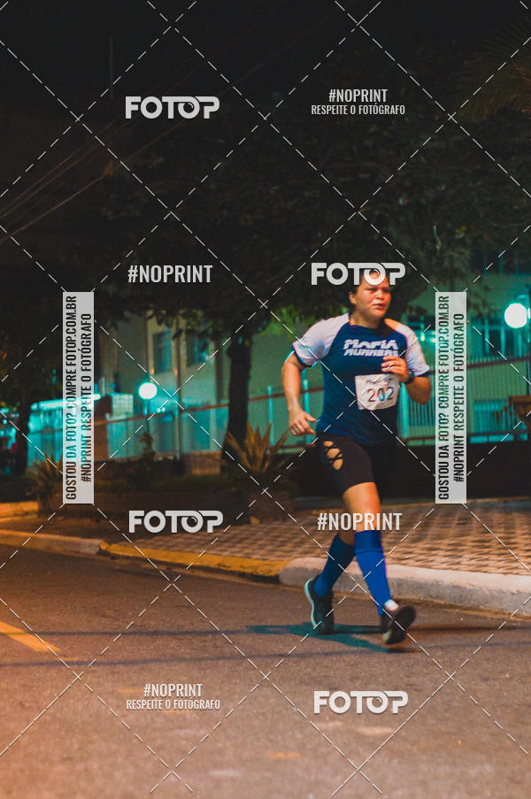 Buy your photos of the eventNight Run 5K 10K Praia Grande on Fotop