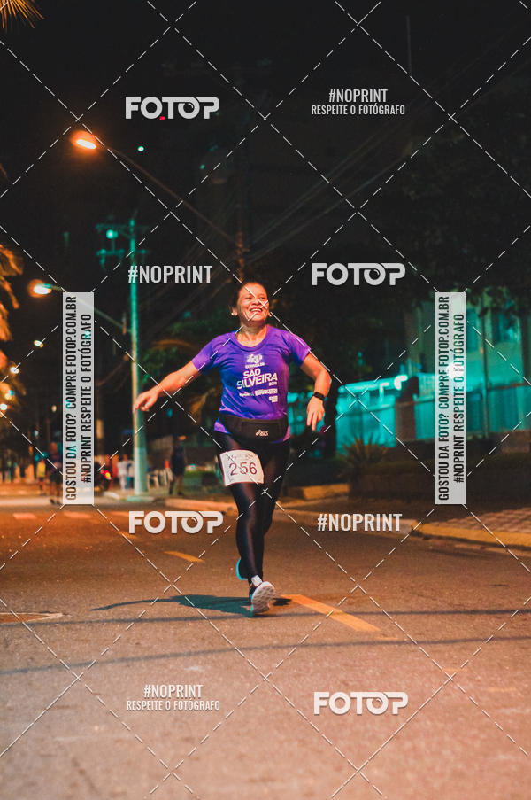 Buy your photos of the eventNight Run 5K 10K Praia Grande on Fotop