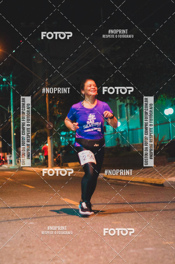 Buy your photos of the eventNight Run 5K 10K Praia Grande on Fotop