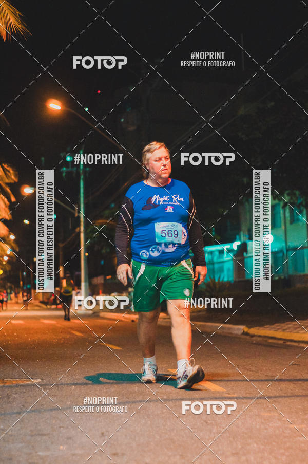 Buy your photos of the eventNight Run 5K 10K Praia Grande on Fotop