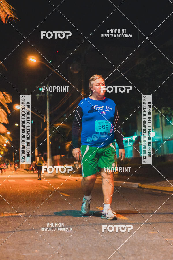 Buy your photos of the eventNight Run 5K 10K Praia Grande on Fotop