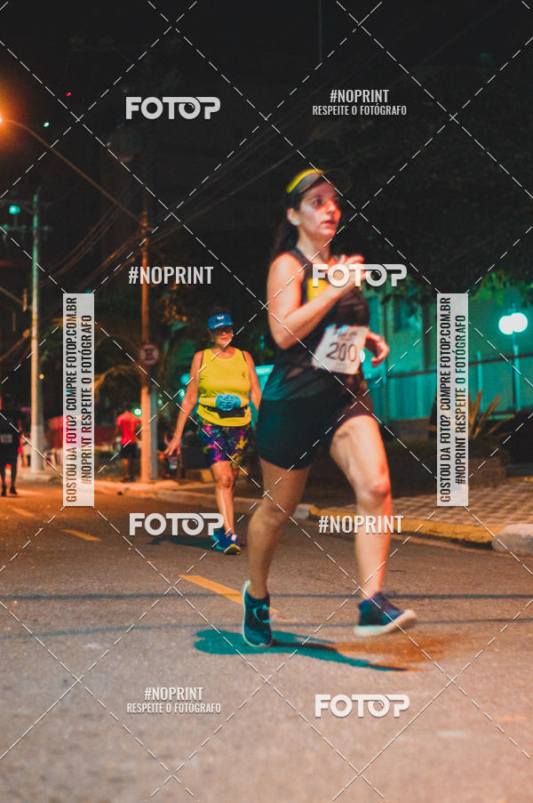 Buy your photos of the eventNight Run 5K 10K Praia Grande on Fotop