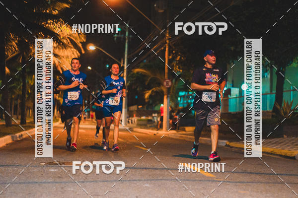Buy your photos of the eventNight Run 5K 10K Praia Grande on Fotop