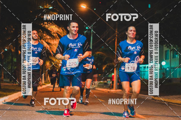 Buy your photos of the eventNight Run 5K 10K Praia Grande on Fotop