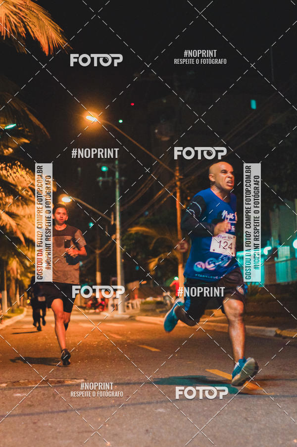 Buy your photos of the eventNight Run 5K 10K Praia Grande on Fotop