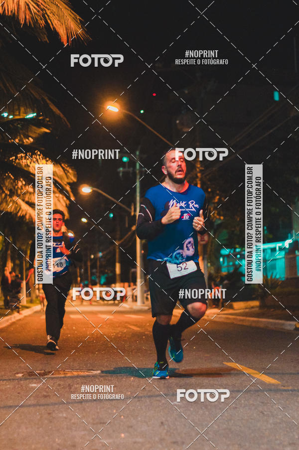 Buy your photos of the eventNight Run 5K 10K Praia Grande on Fotop