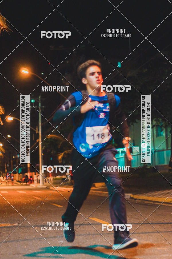Buy your photos of the eventNight Run 5K 10K Praia Grande on Fotop
