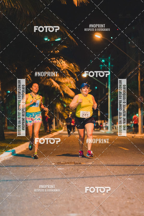 Buy your photos of the eventNight Run 5K 10K Praia Grande on Fotop
