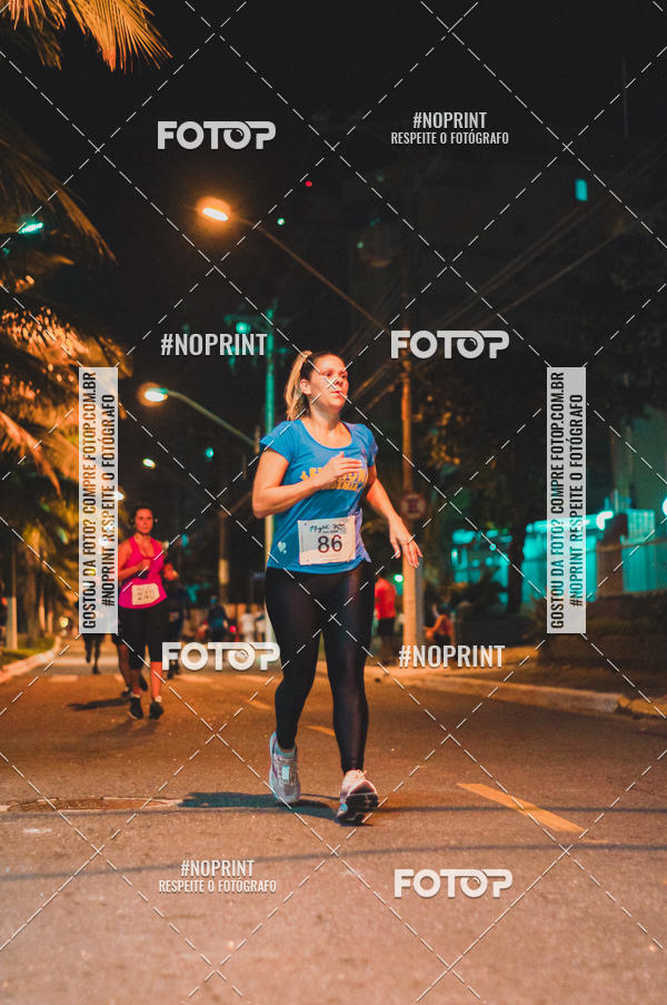 Buy your photos of the eventNight Run 5K 10K Praia Grande on Fotop