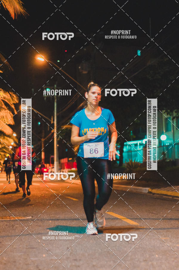 Buy your photos of the eventNight Run 5K 10K Praia Grande on Fotop