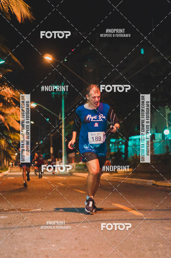 Buy your photos of the eventNight Run 5K 10K Praia Grande on Fotop