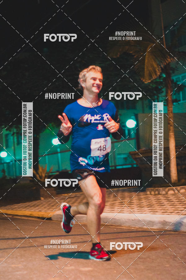 Buy your photos of the eventNight Run 5K 10K Praia Grande on Fotop