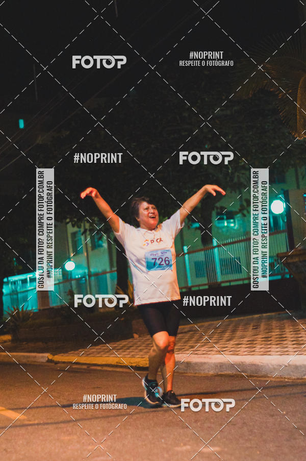 Buy your photos of the eventNight Run 5K 10K Praia Grande on Fotop