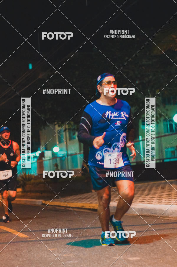 Buy your photos of the eventNight Run 5K 10K Praia Grande on Fotop