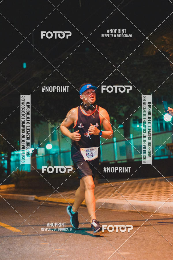 Buy your photos of the eventNight Run 5K 10K Praia Grande on Fotop