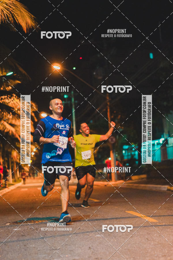 Buy your photos of the eventNight Run 5K 10K Praia Grande on Fotop