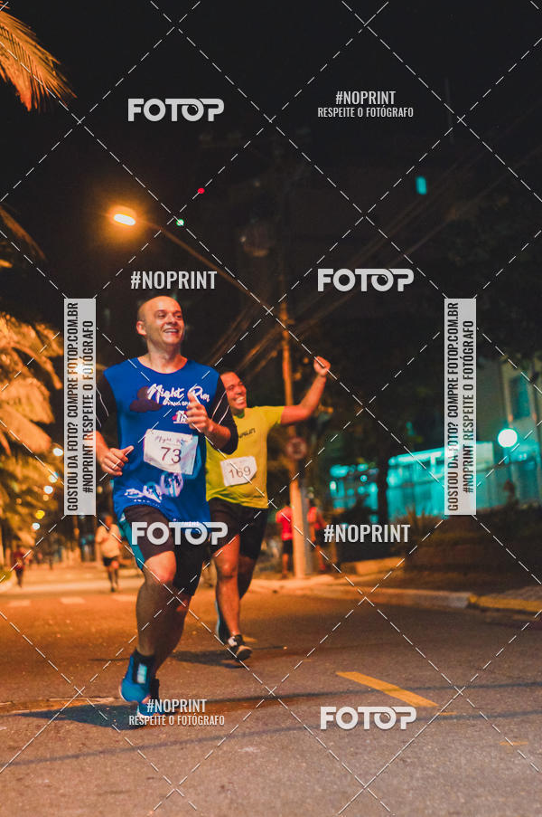 Buy your photos of the eventNight Run 5K 10K Praia Grande on Fotop