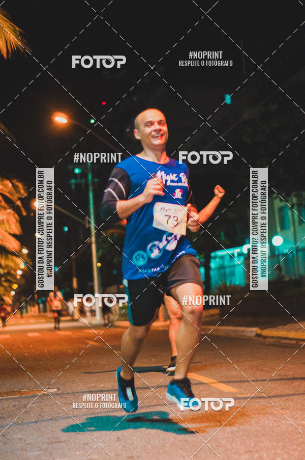 Buy your photos of the eventNight Run 5K 10K Praia Grande on Fotop